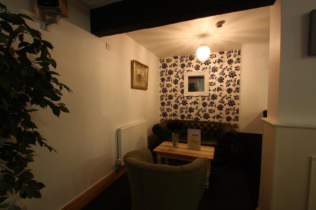 Emlyn Arms Bed & Breakfast Llanarthney Ngoại thất bức ảnh